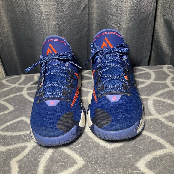 NIKE Giannis Immortality GS deep royal blue - Picture 2 of 2